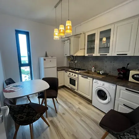 Marinaevo Apartman Năvodari
