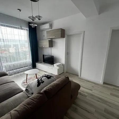 Marinaevo Apartman *